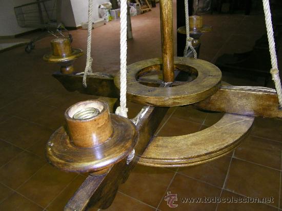 Antig&uuml;edades: LAMPARA MADERA 4 LUCES - Foto 4