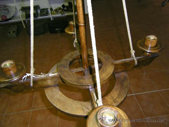 Antig&uuml;edades: LAMPARA MADERA 4 LUCES - Foto 3