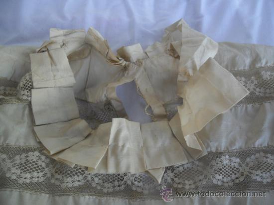 Antig&uuml;edades: CAMISA DE SEDA CON ENCAJE SIGLO XIX - Foto 4