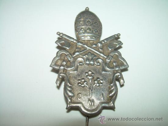 Antig&uuml;edades: ANTIGUO EMBLEMA RELIGIOSO.....DE PLATA - Foto 1