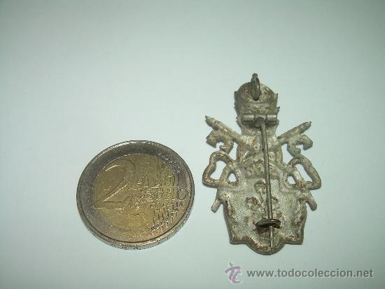 Antig&uuml;edades: ANTIGUO EMBLEMA RELIGIOSO.....DE PLATA - Foto 2