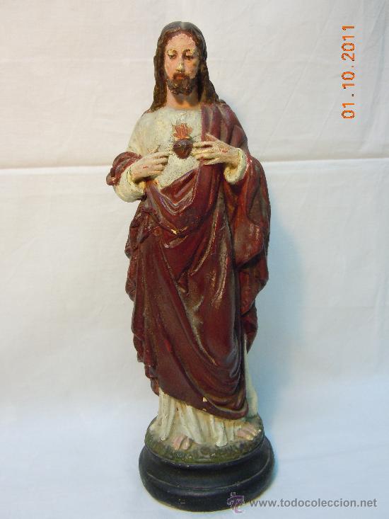 Antig&uuml;edades: SAGRADO CORAZON DE ESCAYOLA REPINTADO - Foto 1