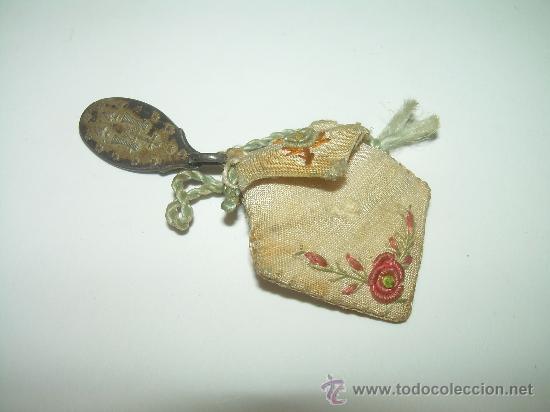 Antig&uuml;edades: ANTIGUO Y BONITO ESCAPULARIO......CON MEDALLA DE PLATA. - Foto 1