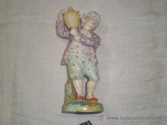 Antig&uuml;edades: figura de loza - Foto 1