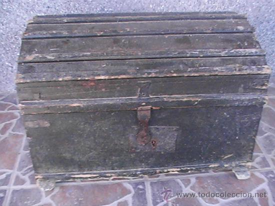 Antig&uuml;edades: ANTIQUISIMO BAUL EN MADERA. - Foto 2