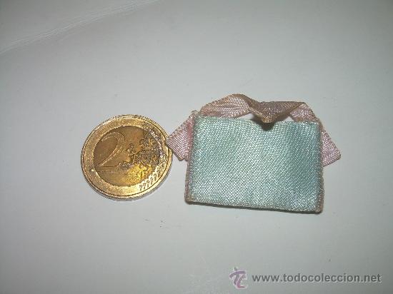 Antig&uuml;edades: ANTIGUO Y BONITO ESCAPULARIO DE TELA. - Foto 3