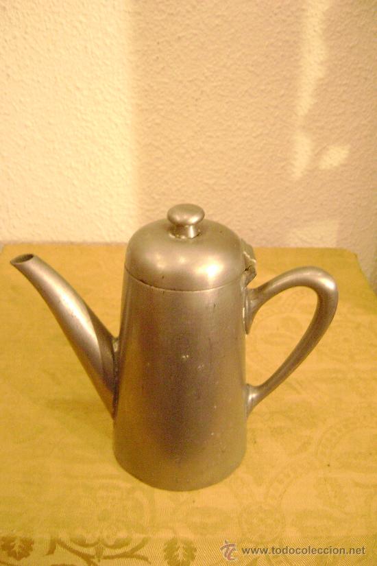 Antig&uuml;edades: CAFETERA DE  ALPACA - Foto 1