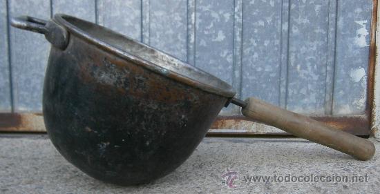 Antig&uuml;edades: Chocolatera de 29 cm. de di&aacute;metro aprox. - Foto 1