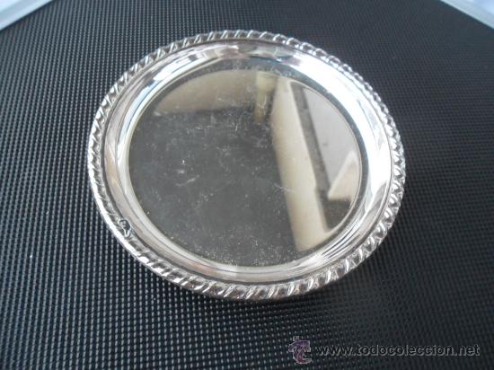 Antig&uuml;edades: BANDEJA REDONDA CON BA&Ntilde;O DE PLATA - Foto 1