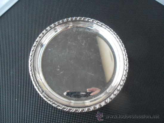 Antig&uuml;edades: BANDEJA REDONDA CON BA&Ntilde;O DE PLATA - Foto 2