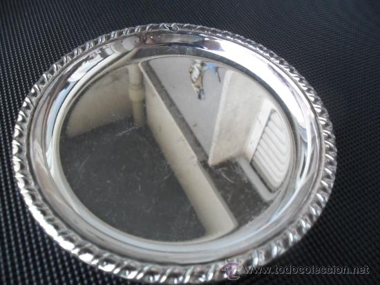 Antig&uuml;edades: BANDEJA REDONDA CON BA&Ntilde;O DE PLATA - Foto 4