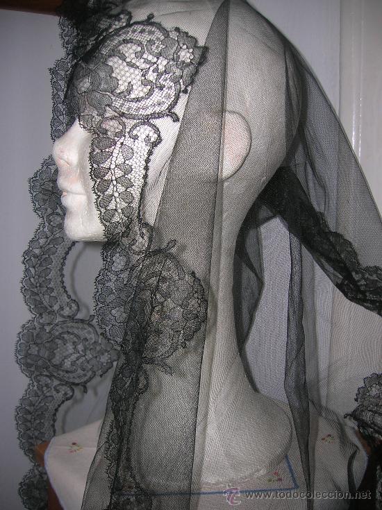 Antig&uuml;edades: MANTILLA - Foto 1