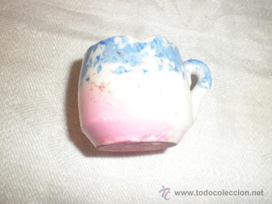 Antig&uuml;edades: taza de loza en miniatura - Foto 1