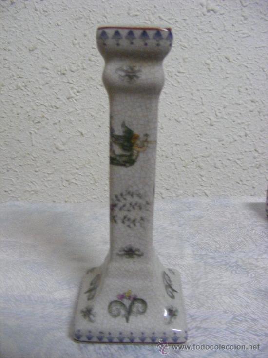 Antig&uuml;edades: Caja con candelabros - Foto 3