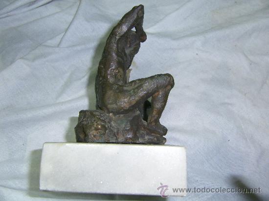 Antig&uuml;edades: FIGURA DE HOMBRE EN BRONCE - Foto 3