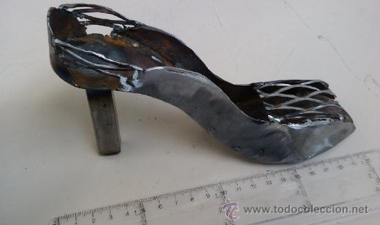 ganso Soleado Adjuntar a escultura hierro zapato - Compra venta en todocoleccion