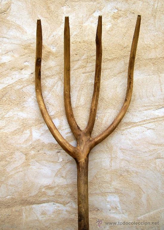 Horca o tornadera de madera, apero de labranza - Vendido en Venta Directa -  29324830
