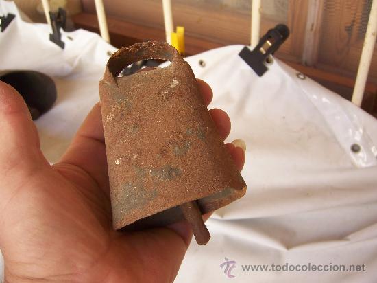 Antig&uuml;edades: cencerro antiguo en  ,miralo - Foto 1