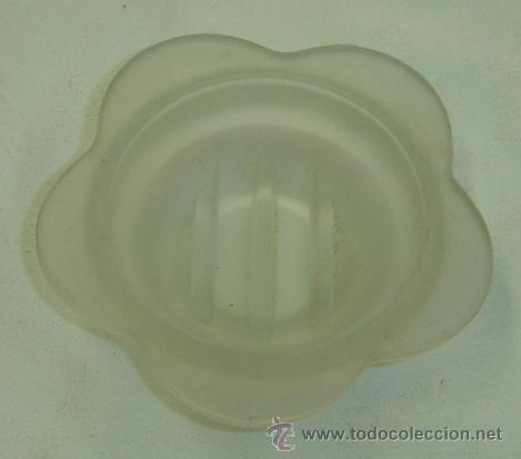 Antiguidades: JABONERA DE VIDRIO diametro 11 cms. Alto 4 cms.