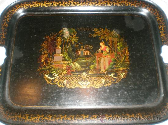 Antig&uuml;edades: antigua bandeja de metal - Foto 1