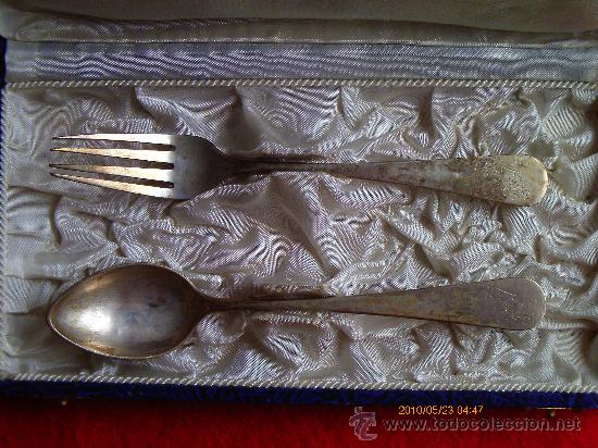 Antig&uuml;edades: CUBIERTOS DE NI&Ntilde;O.PLATA CON CONTRASTES - Foto 1