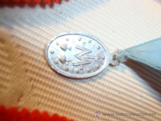 Antig&uuml;edades: ANTIGUO ESCAPULARIO Y MEDALLA RELIGIOSA. - Foto 5