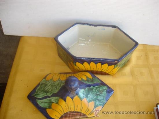 Antig&uuml;edades: caja de ceramica terracota - Foto 2