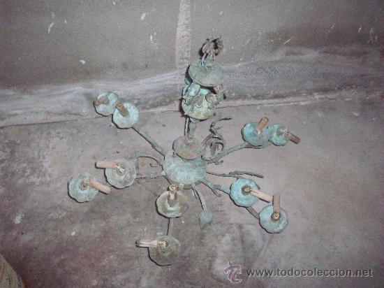 Antig&uuml;edades: LAMPARA DE BRONCE DE QUINCE LUCES. - Foto 1