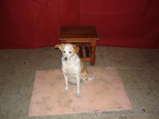 Antig&uuml;edades: MESILLA AUXILIAR - Foto 2