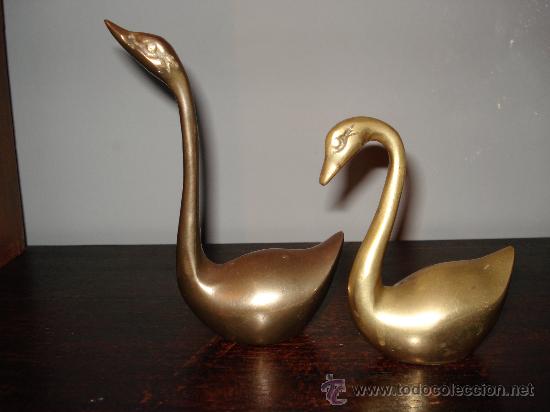 Antig&uuml;edades: 2 CISNES BRONCE DE 11 Y 14 CM. - Foto 4