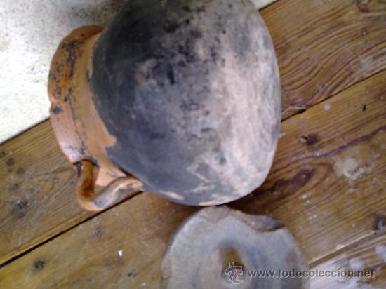 Antig&uuml;edades: antigua olla o puchero de barro. - Foto 3