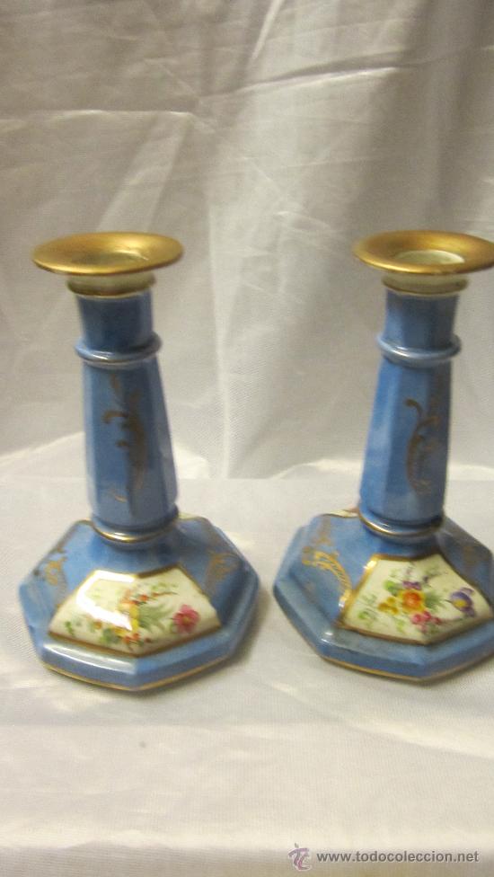Antig&uuml;edades: CANDELABROS DE PORCELANA - Foto 1