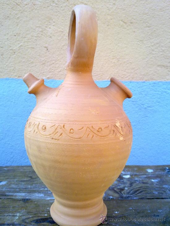 Antig&uuml;edades: cantara o botijos de agua de barro. - Foto 1
