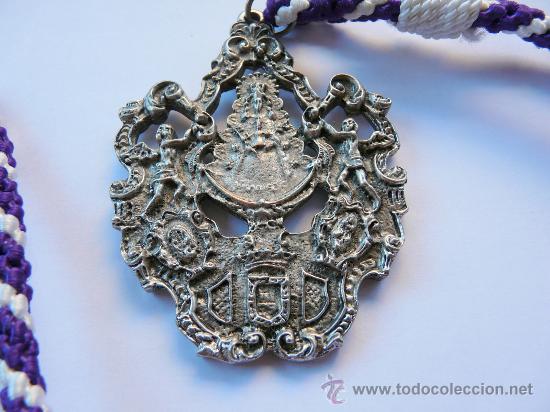 Antig&uuml;edades: MEDALLA GRANDE CON CORDON - NUESTRA SE&Ntilde;ORA DEL ROCIO - Foto 1