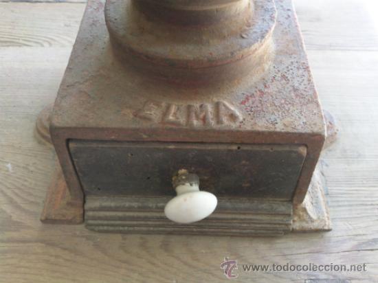 Antig&uuml;edades: Antiguo molinillo de cafe marca Elma con mesa - Foto 20