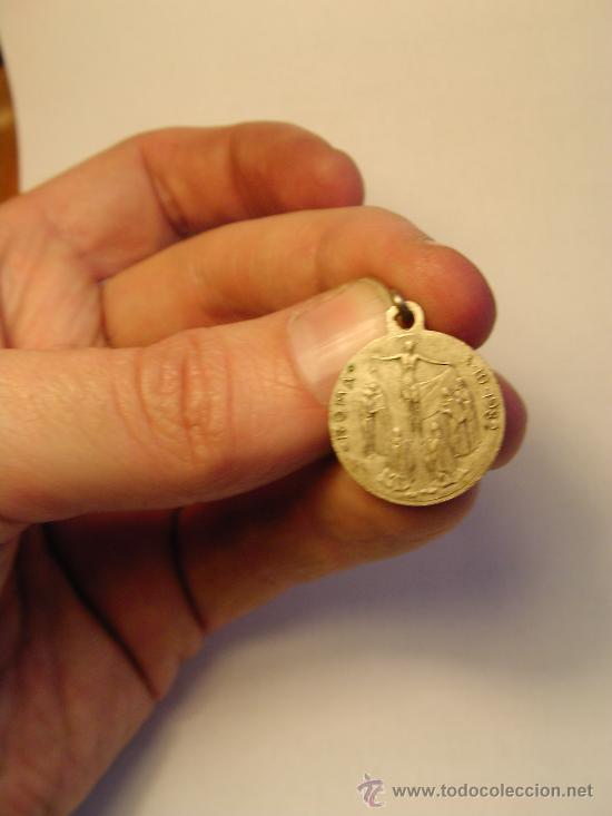 Antig&uuml;edades: Medalla Religiosa. - Foto 2