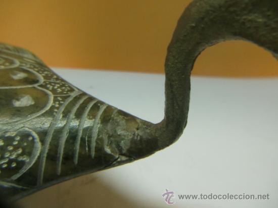 Antig&uuml;edades: Figura ave de metal - Foto 3