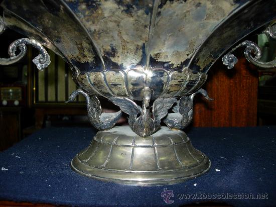 Antig&uuml;edades: Frutero de plata cisnes - Foto 18
