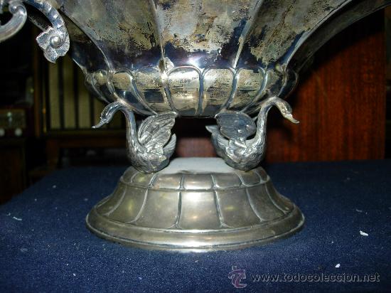 Antig&uuml;edades: Frutero de plata cisnes - Foto 15