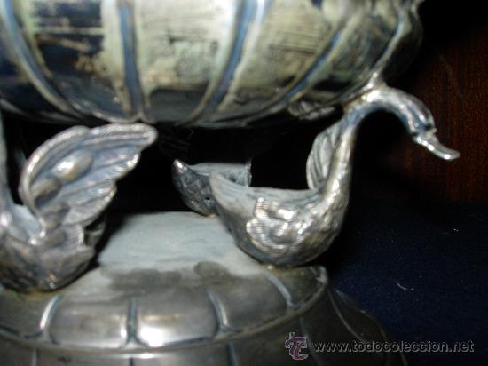 Antig&uuml;edades: Frutero de plata cisnes - Foto 12