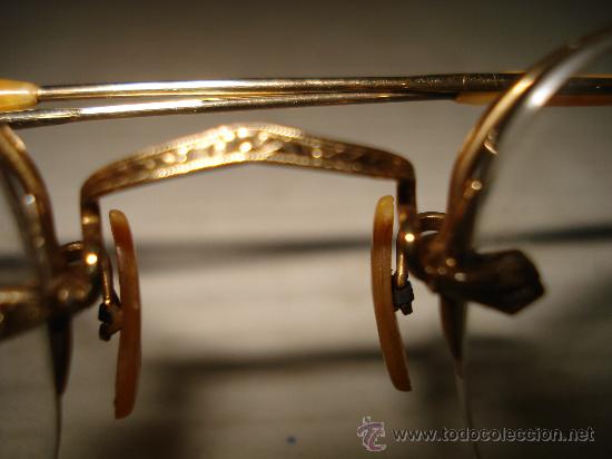 Antiguas gafas de oro en su estuche original ma - Sold through Direct Sale  - 31080166