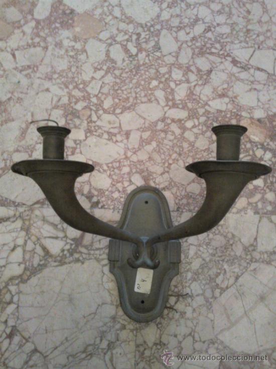 Antig&uuml;edades: Antiguo aplique en bronce dos luces - Foto 11