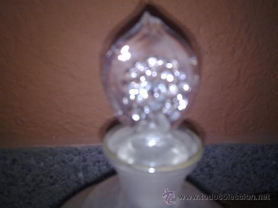 Antig&uuml;edades: antigua botella o licorera de cristal - Foto 2