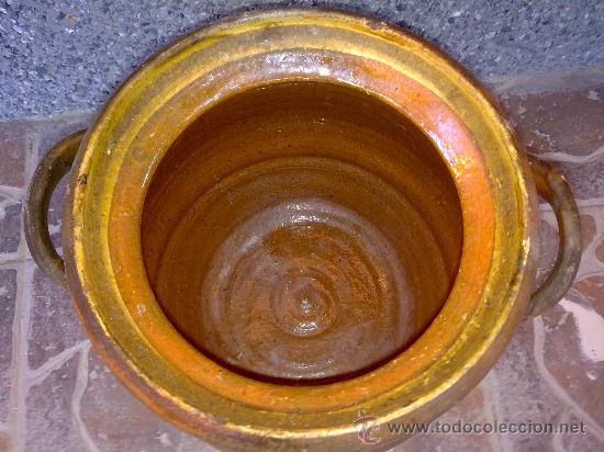Antig&uuml;edades: antigua olla de barro con tapadera - Foto 3