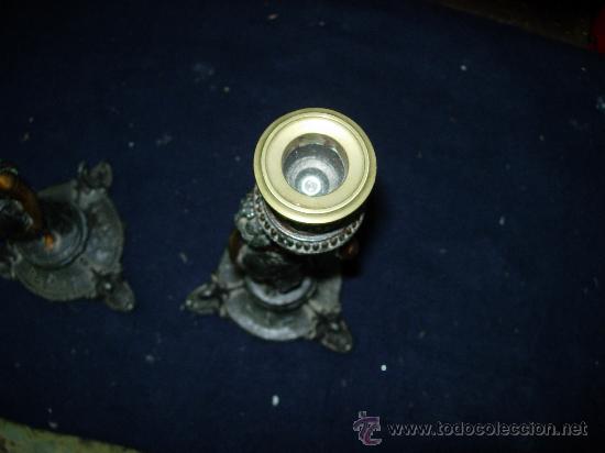 Antig&uuml;edades: Pareja de candelabros - Foto 7