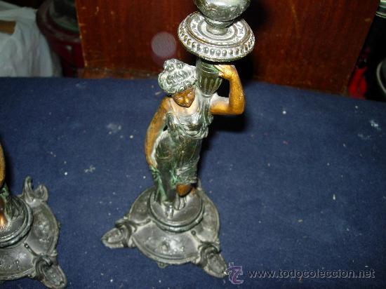 Antig&uuml;edades: Pareja de candelabros - Foto 3