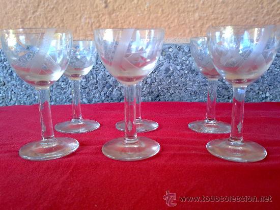 Antig&uuml;edades: antiguas 6 copas de licor talladas. - Foto 1
