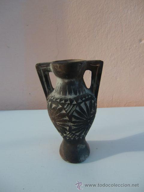 Antig&uuml;edades: Peque&ntilde;o jarr&oacute;n de barro - Foto 1