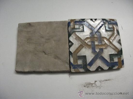 Antig&uuml;edades: Pareja de Azulejos vidriados. - Foto 2