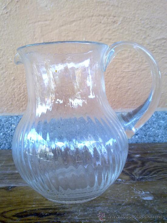 Antig&uuml;edades: preciosa jarra de cristal - Foto 1